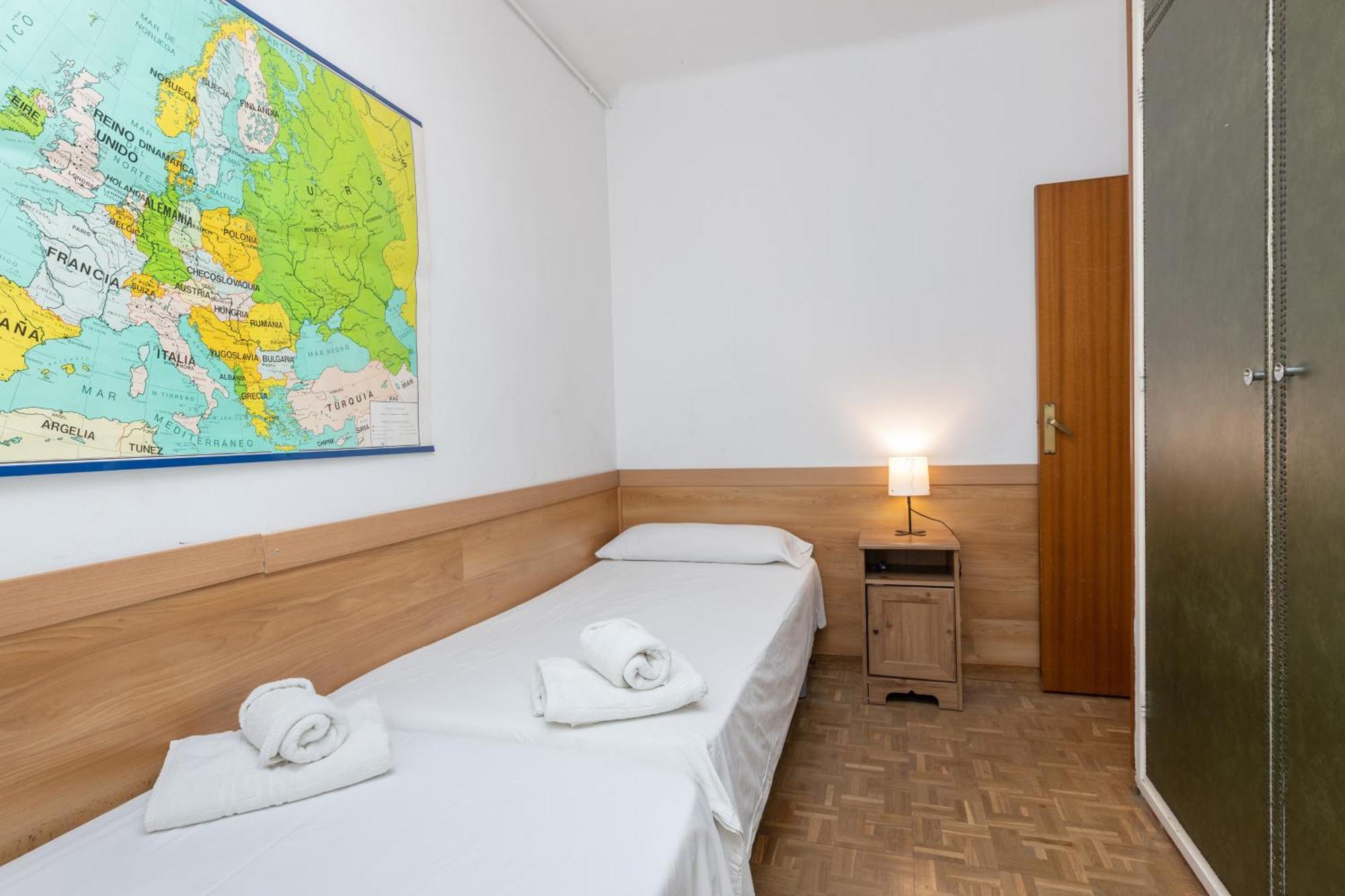 Aparteasy - Atic Sants Barcelona Exterior foto