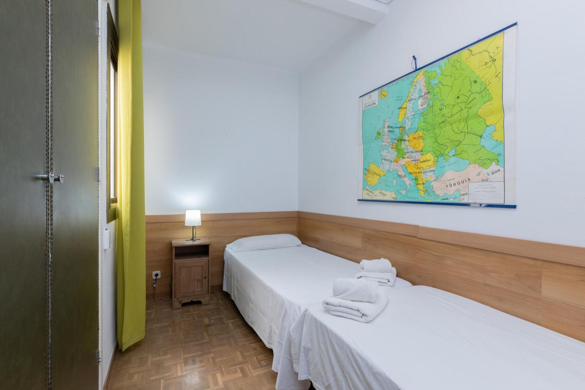 Aparteasy - Atic Sants Barcelona Exterior foto